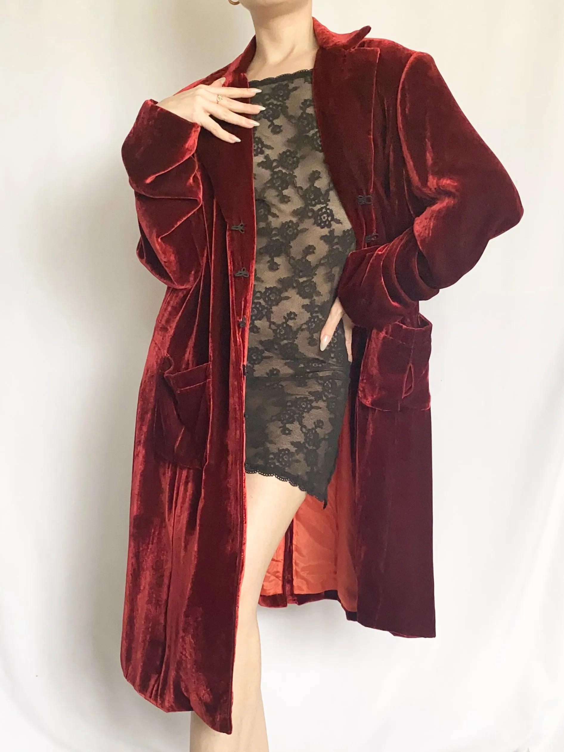 1990s Red Velvet Dressing Robe Duster Jacket (L)