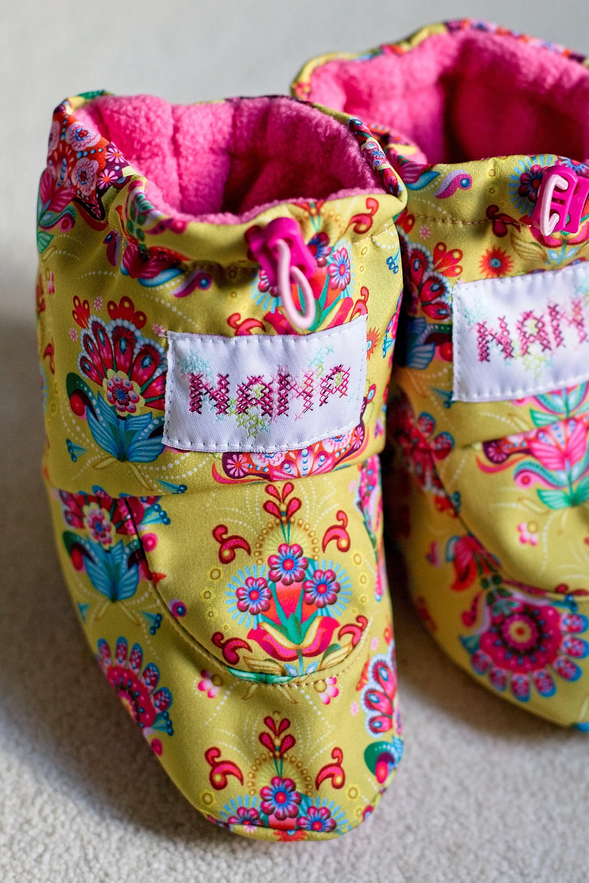 babywearing boots