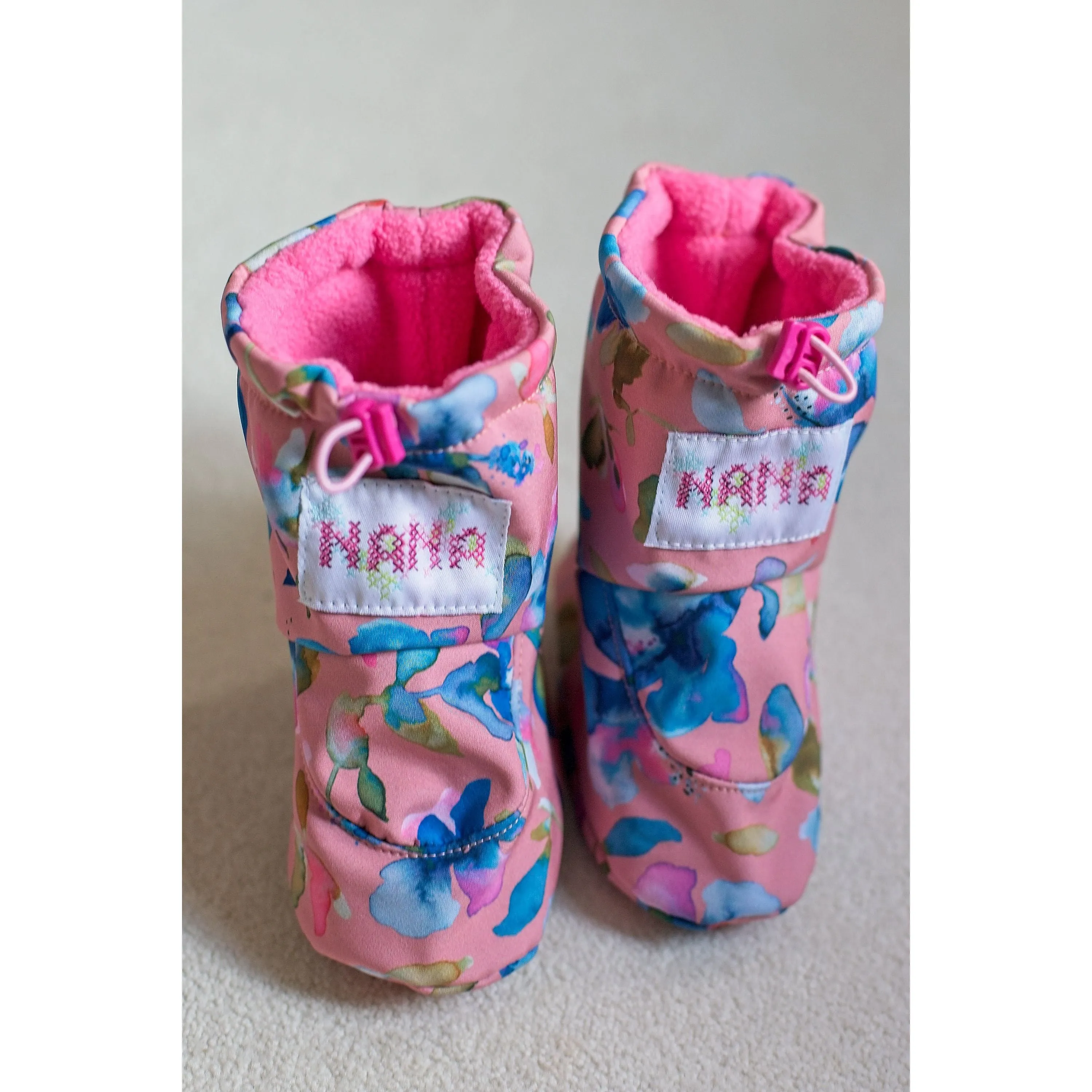 babywearing boots