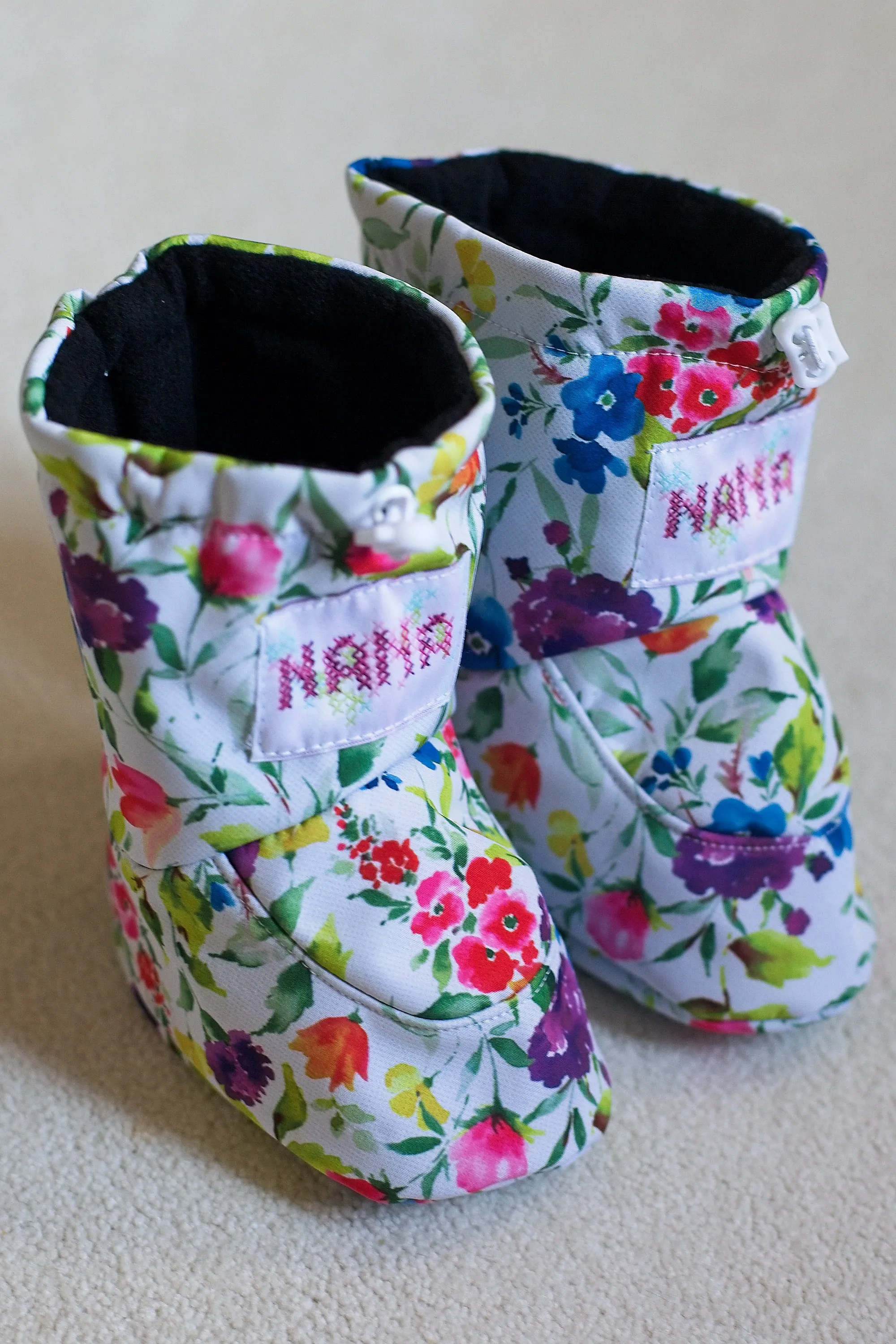babywearing boots