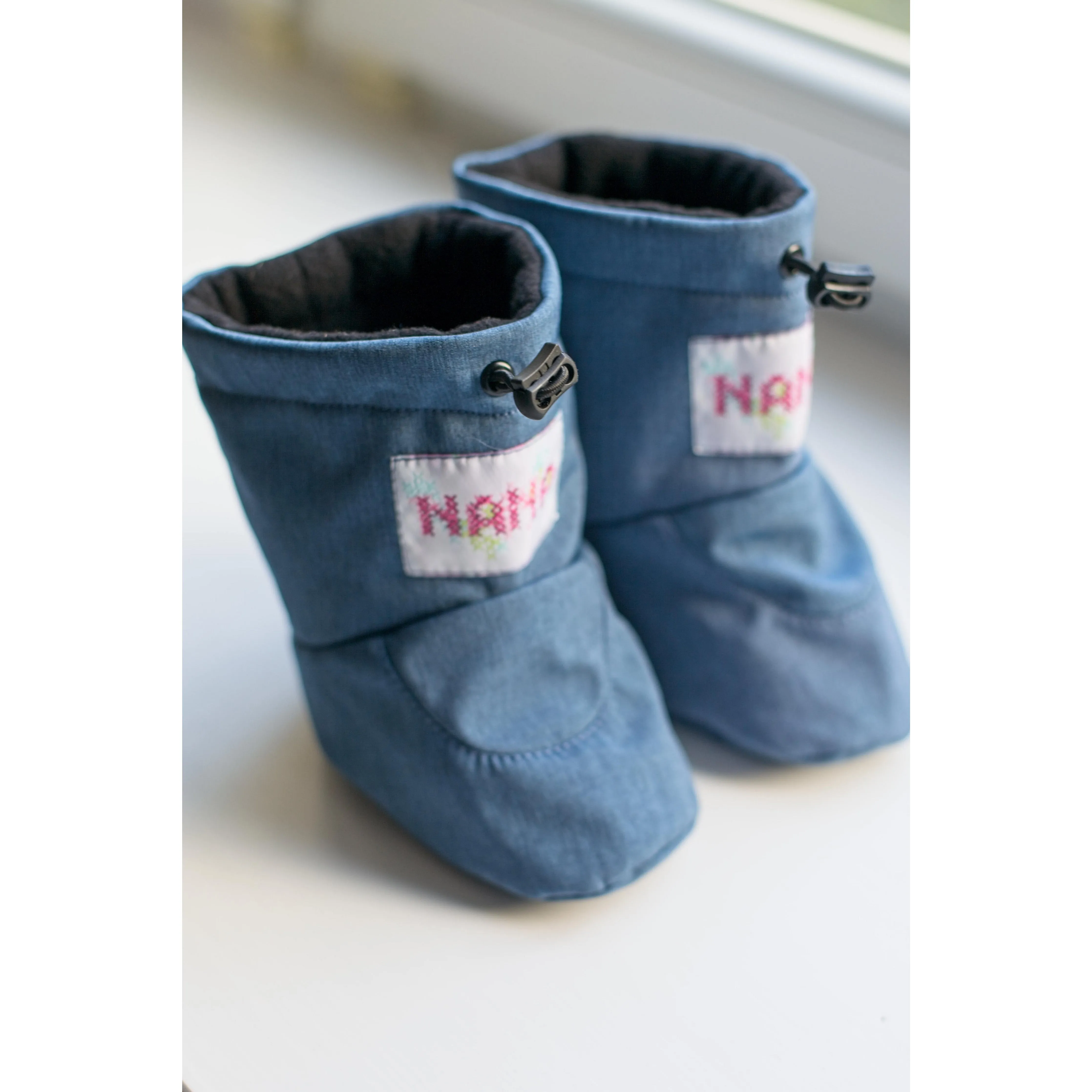 babywearing boots
