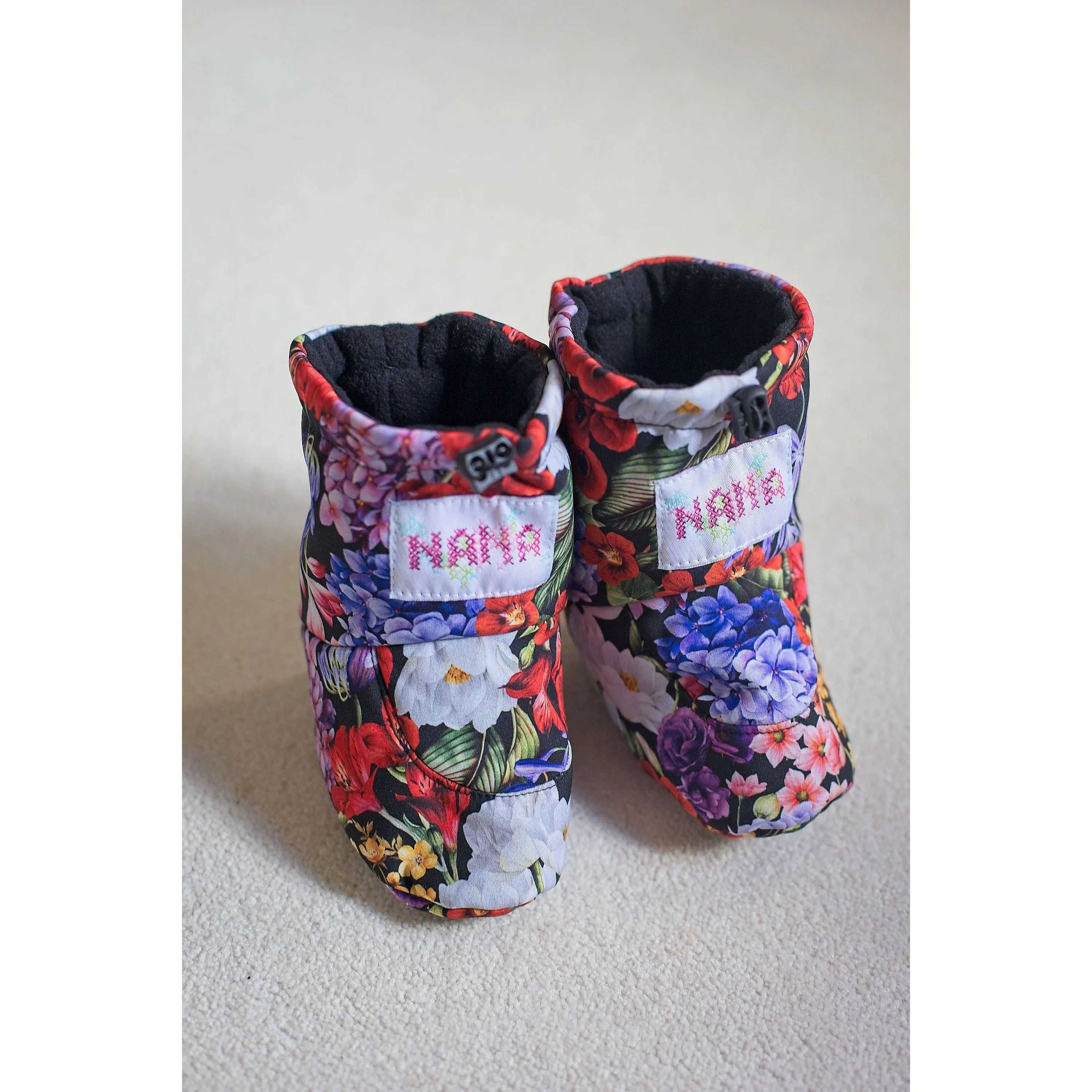 babywearing boots
