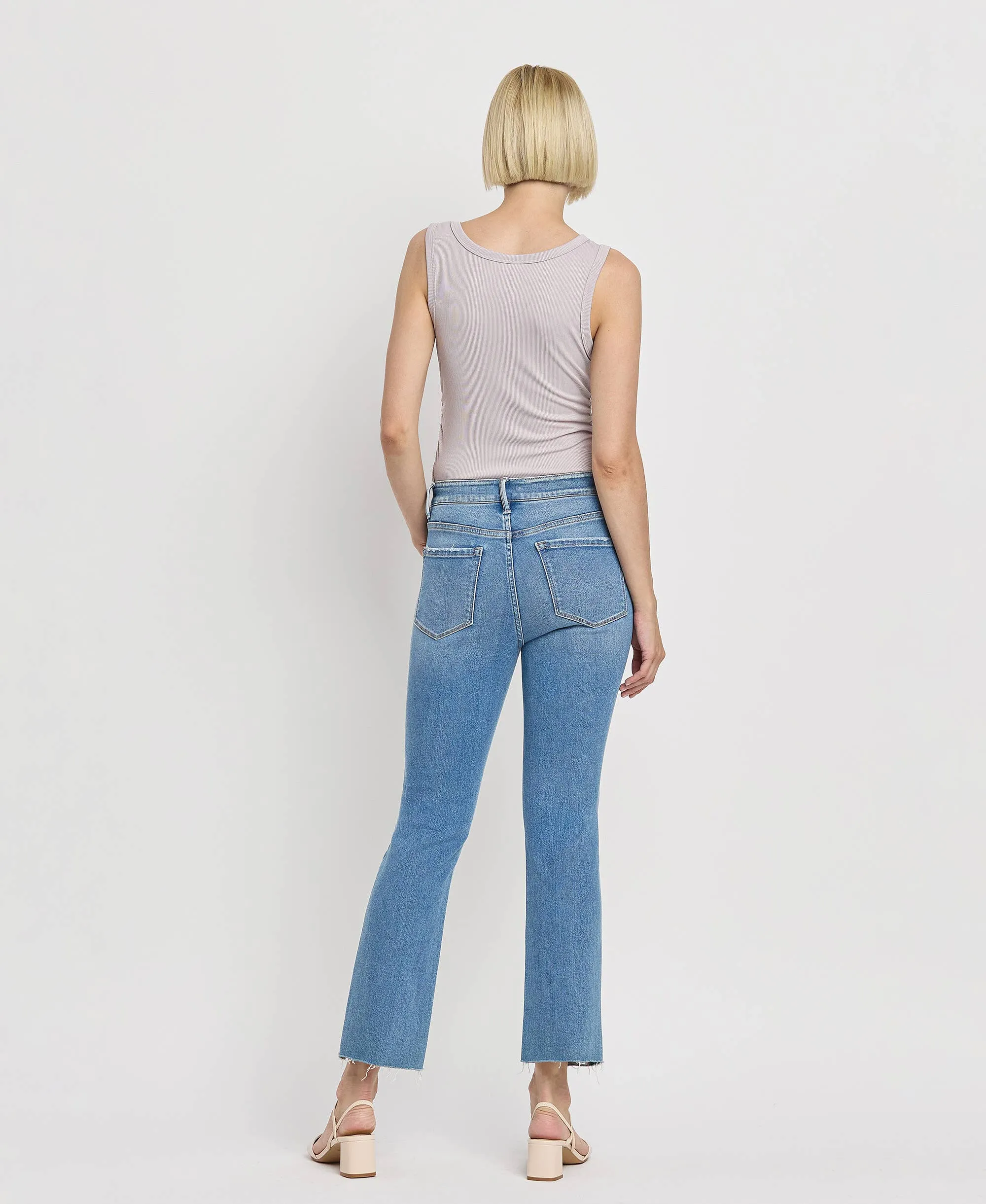 Bella HR Crop Flare