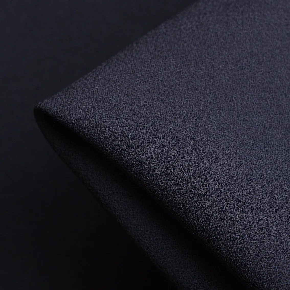 Blu Scuro Motiv Crepe