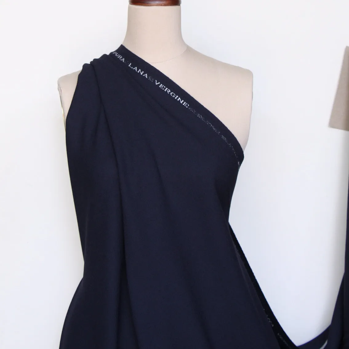 Blu Scuro Motiv Crepe