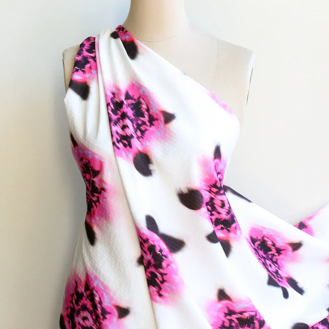 Fiori Nebbiosi Pink Seersucker Cotton