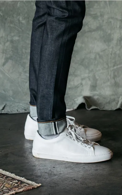 Kato CORE - The Scissors Slim Tapered 10.5 Oz Denim Jeans - Indigo Raw
