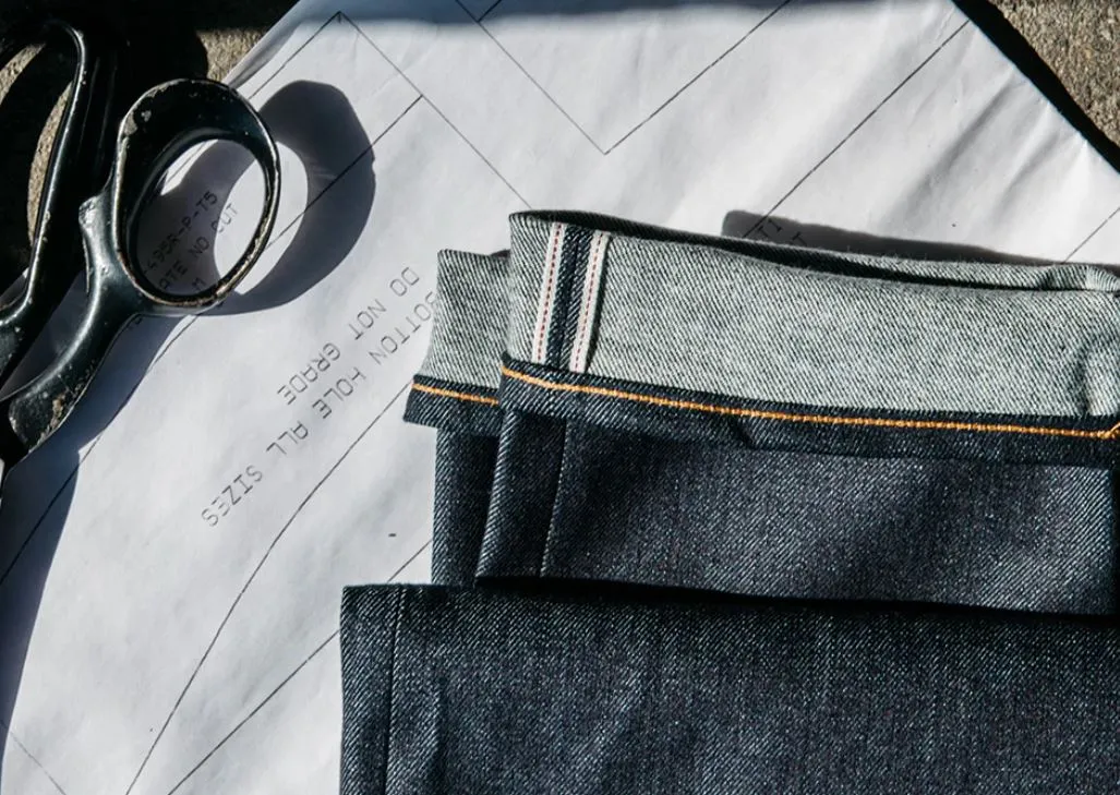Kato CORE - The Scissors Slim Tapered 10.5 Oz Denim Jeans - Indigo Raw