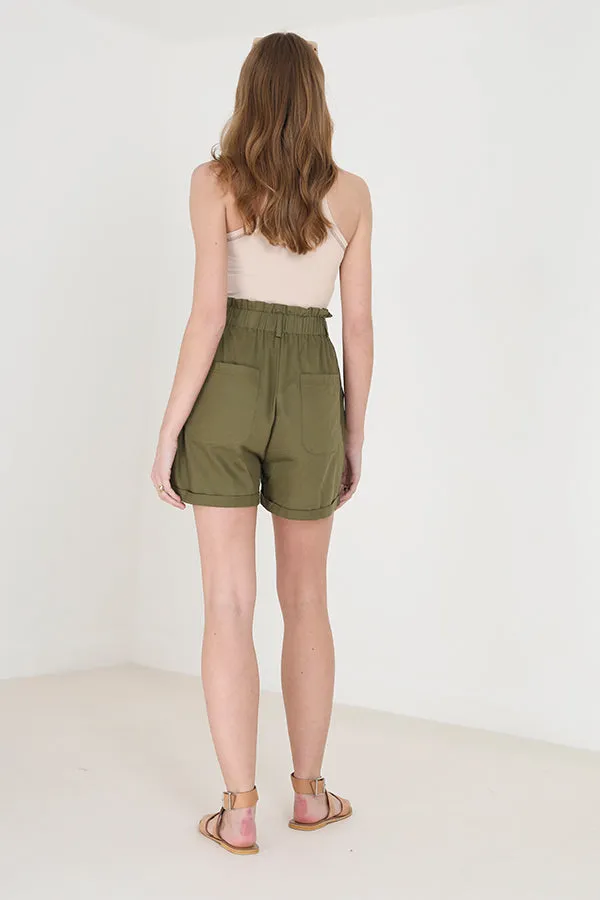 KHAKI HIGH WAISTED BUTTON DETAIL PAPERBAG SHORTS