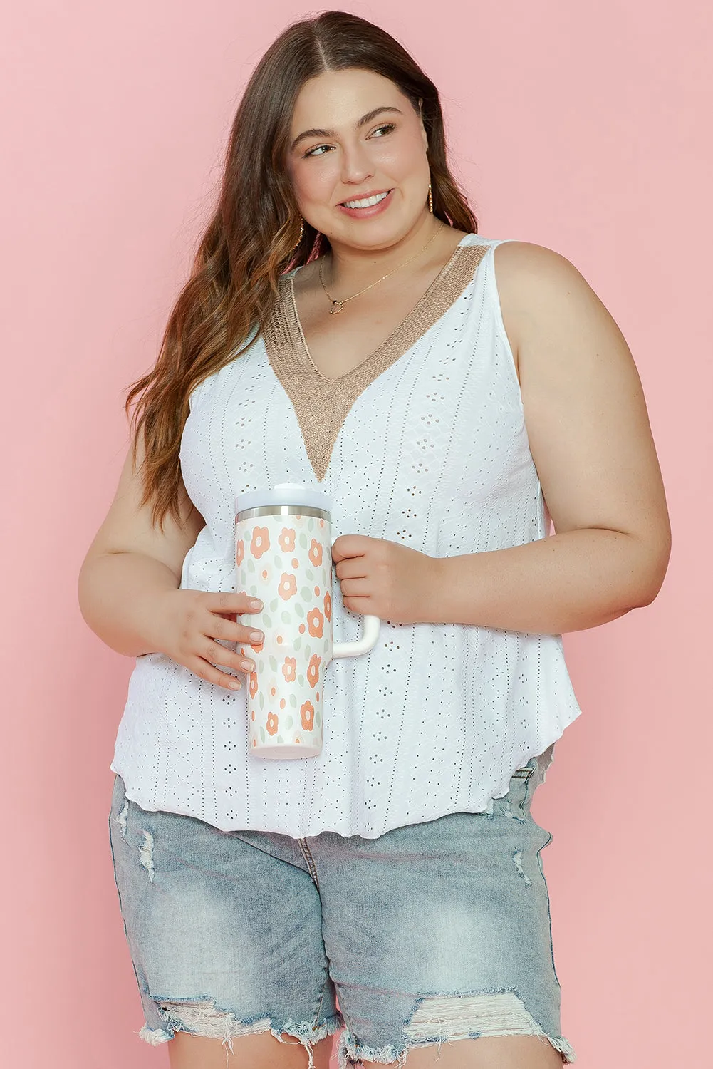 Plus Size V Neck Lace Tank Top