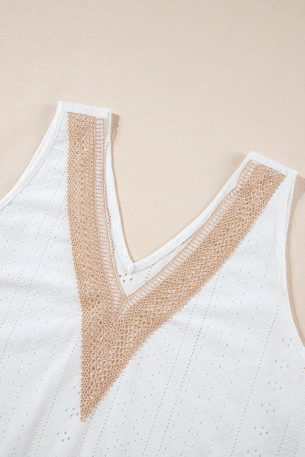 Plus Size V Neck Lace Tank Top